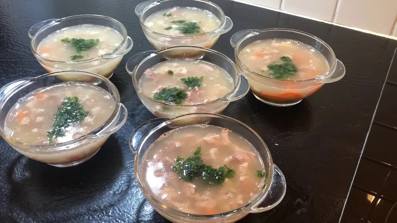 Czy galaretka wieprzowa jest zdrowa? Odkryj jej ukryte korzyści zdrowotne