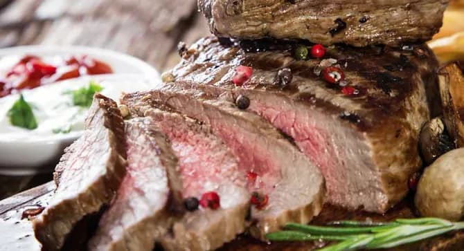 Sezonowana wołowina: jak wybrać najlepsze mięso i gotować je idealnie