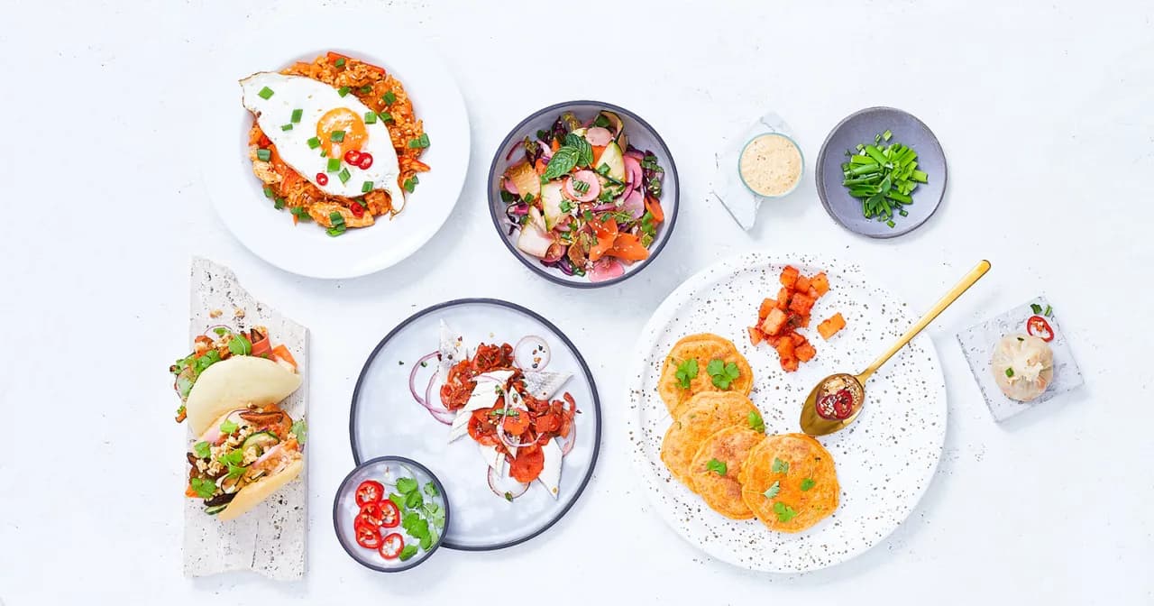 Z czym jeść kimchi? Odkryj idealne połączenia i przepisy