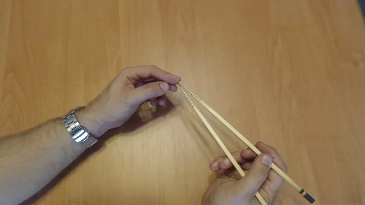 Jak jeść pałeczkami sushi: unikaj najczęstszych błędów i zaskocz gości